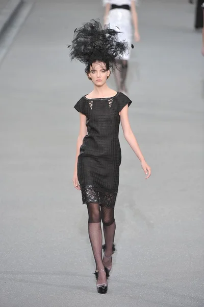 Look 53